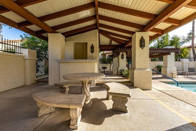 5002 E Siesta Drive Unit 1, Phoenix, AZ 85044
