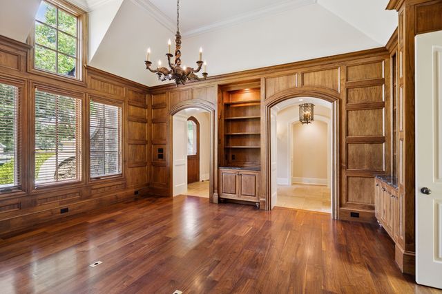 1011 Gateway Ln, Nashville, TN 37220