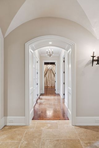 1011 Gateway Ln, Nashville, TN 37220