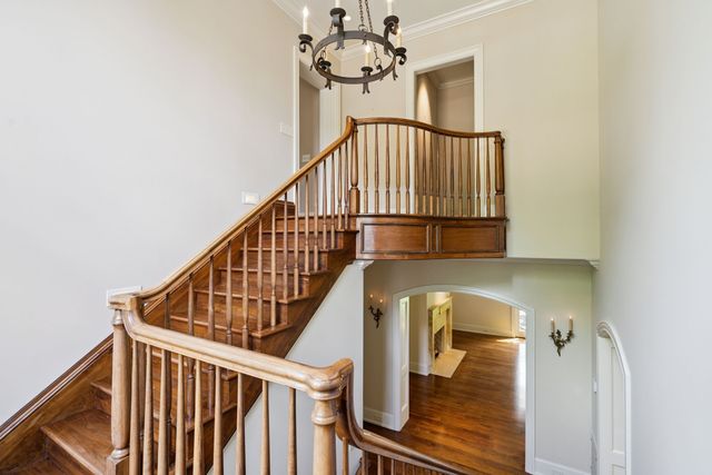 1011 Gateway Ln, Nashville, TN 37220