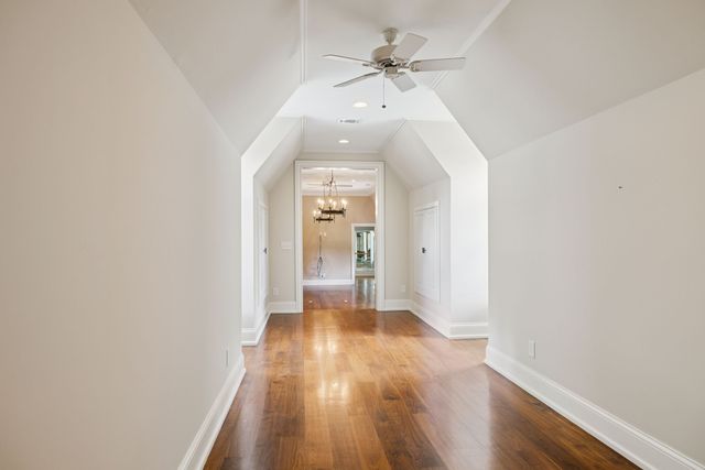 1011 Gateway Ln, Nashville, TN 37220