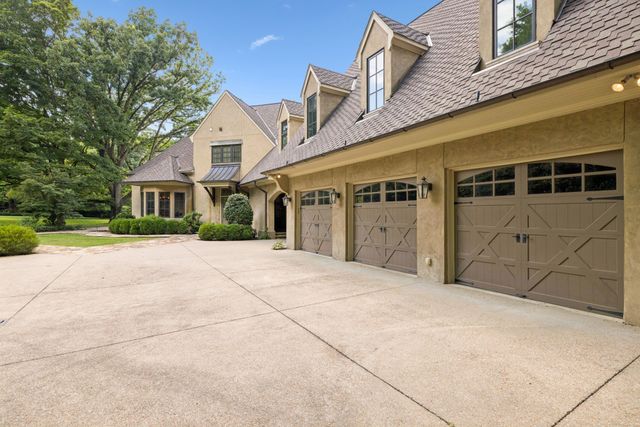 1011 Gateway Ln, Nashville, TN 37220