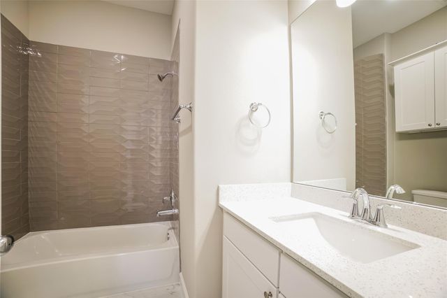 5106 Royal Heath Drive, Houston, TX 77018