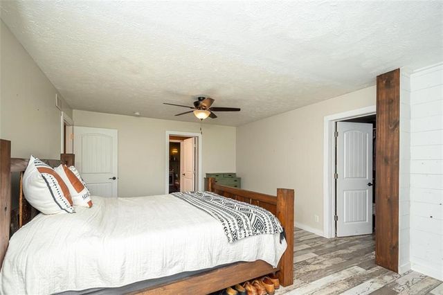 4006 Thomas Road, Wellsville, KS 66092