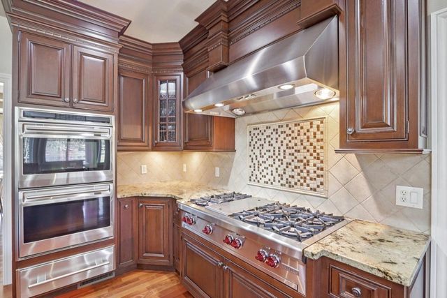 9706 Sandhill Road, Middleton, WI 53562