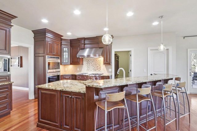 9706 Sandhill Road, Middleton, WI 53562