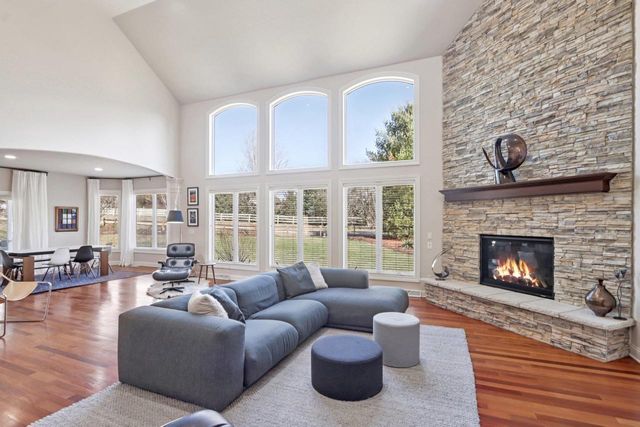 9706 Sandhill Road, Middleton, WI 53562