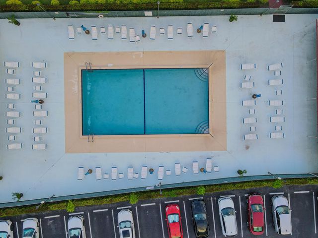 3755 Via Poinciana 101, Lake Worth, FL 33467