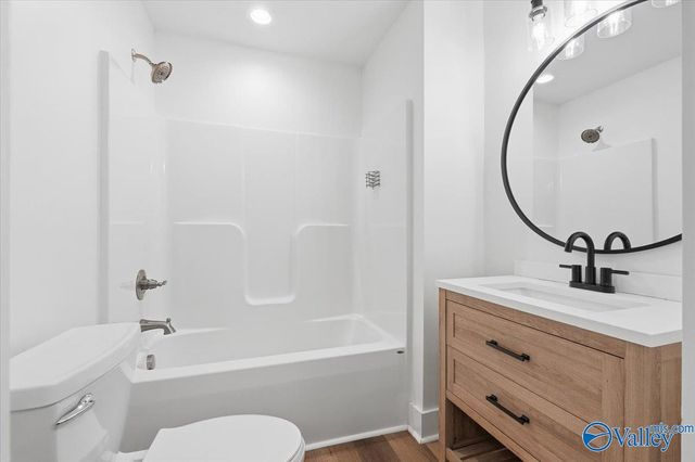 6404 Old Madison Pike NW, Huntsville, AL 35806