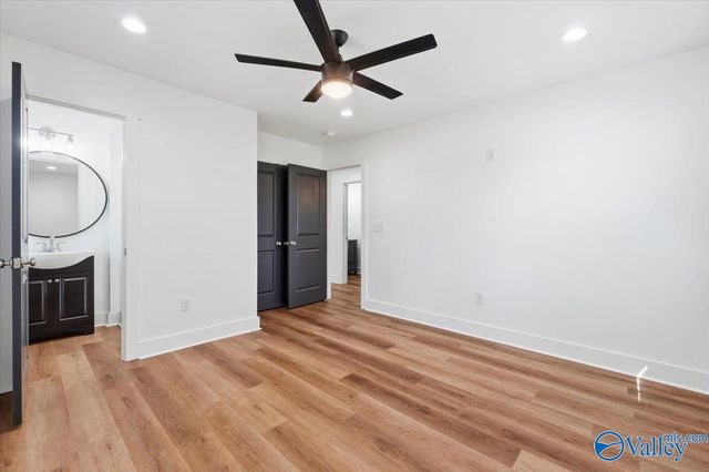 6404 Old Madison Pike NW, Huntsville, AL 35806