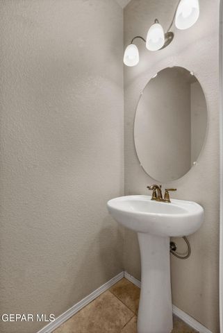 3836 LOMA CRISTOBAL, El Paso, TX 79938