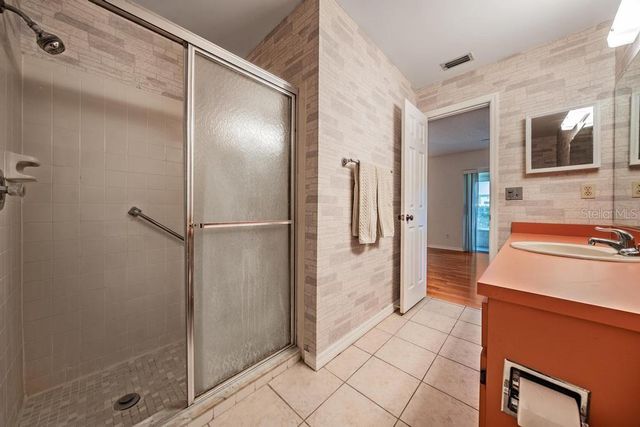274 BUCKINGHAM PLACE, Palm Harbor, FL 34684