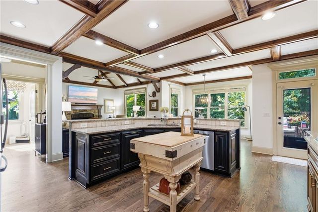 3615 Bogan Springs Drive, Buford, GA 30519