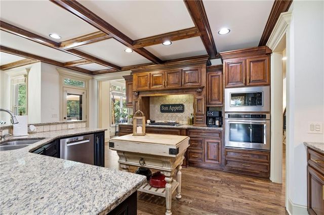 3615 Bogan Springs Drive, Buford, GA 30519