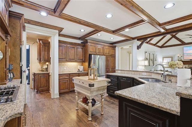 3615 Bogan Springs Drive, Buford, GA 30519