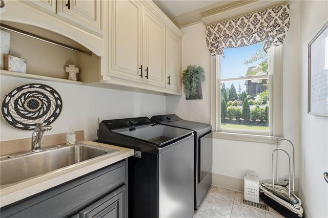 3615 Bogan Springs Drive, Buford, GA 30519