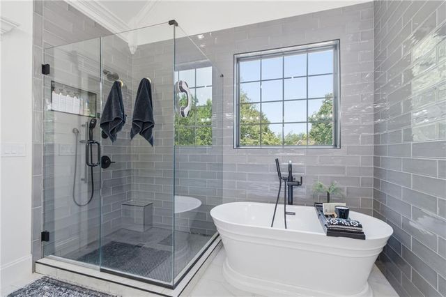 3615 Bogan Springs Drive, Buford, GA 30519