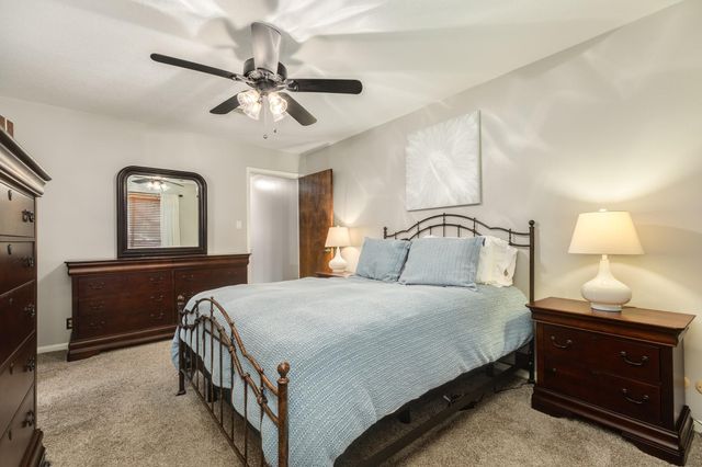 131 Singleton Street, Jones Creek, TX 77541