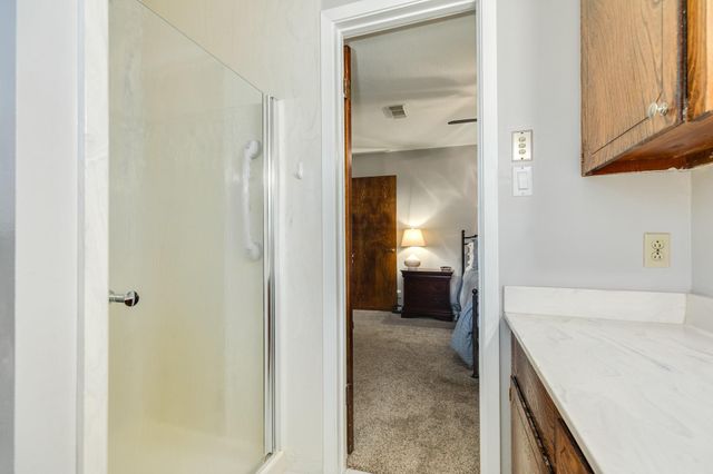 131 Singleton Street, Jones Creek, TX 77541