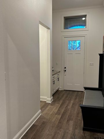 11042 Oak Springs, Tyler, TX 75703