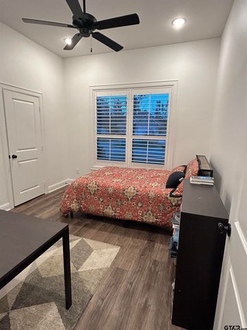 11042 Oak Springs, Tyler, TX 75703