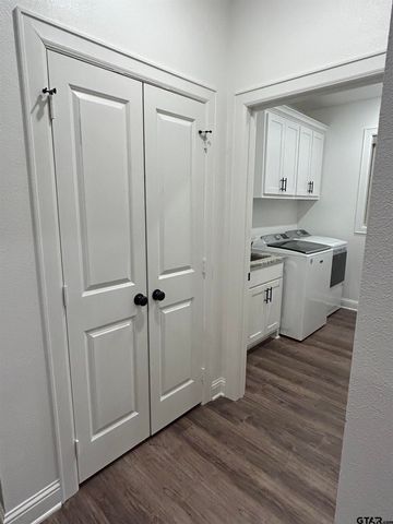 11042 Oak Springs, Tyler, TX 75703