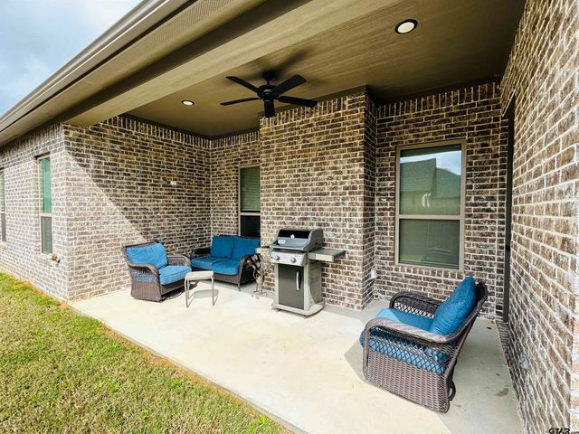 11042 Oak Springs, Tyler, TX 75703