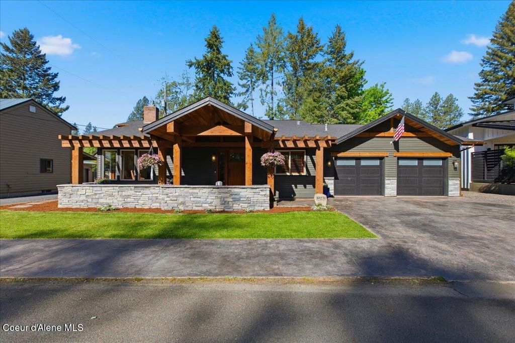 10231 N Fairway DR, Hayden Lake, ID 83835