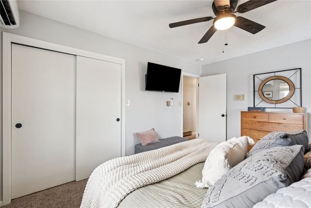 1828 Belmont Drive, Grinnell, IA 50112