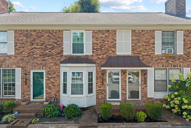 507 Hickory Villa Dr, Nashville, TN 37211