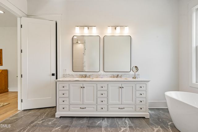 110 Rosemont Lane, Chapel Hill, NC 27516