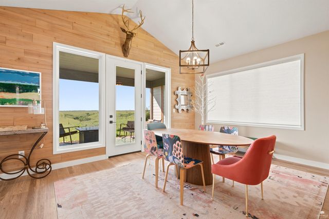 5826 Goheen Drive, Manhattan, KS 66503