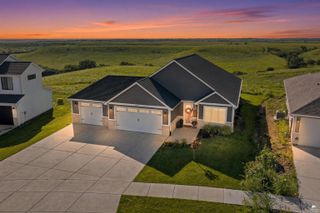 5826 Goheen Drive, Manhattan, KS 66503