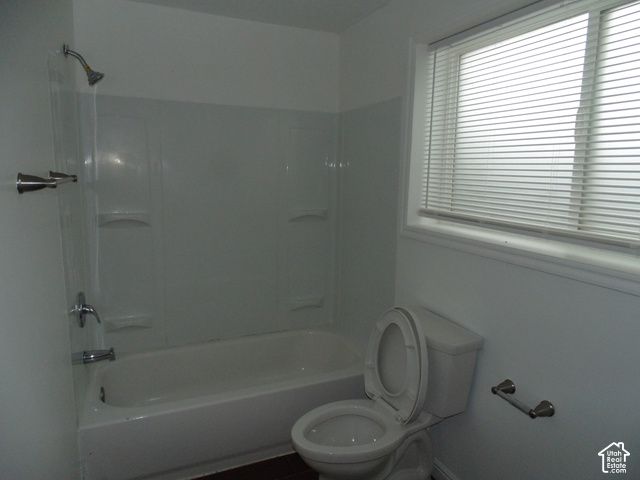 3077 W LEHMAN AVE, West Valley City, UT 84119