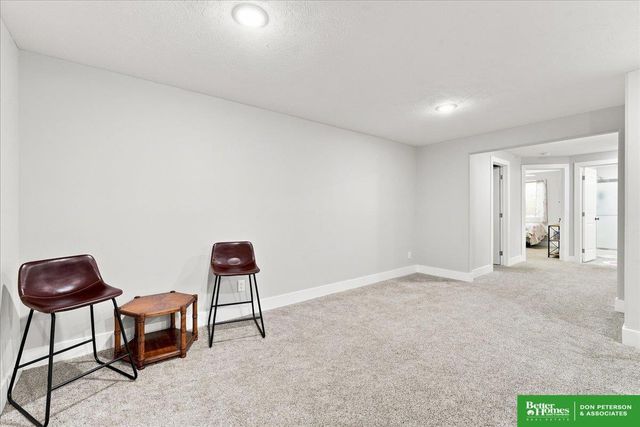 3050 Cottage Grove Lane, Fremont, NE 68025