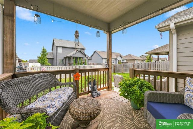 3050 Cottage Grove Lane, Fremont, NE 68025