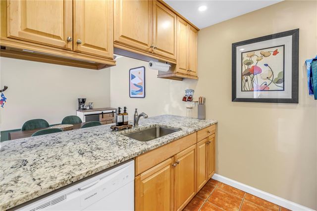 3269 BENEVA ROAD 102, Sarasota, FL 34232