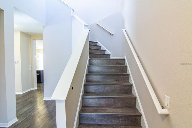 1977 NATURE VIEW DRIVE, Lutz, FL 33558