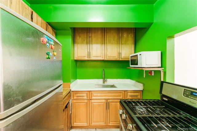 87-70 173rd Street 7H, Jamaica, NY 11432