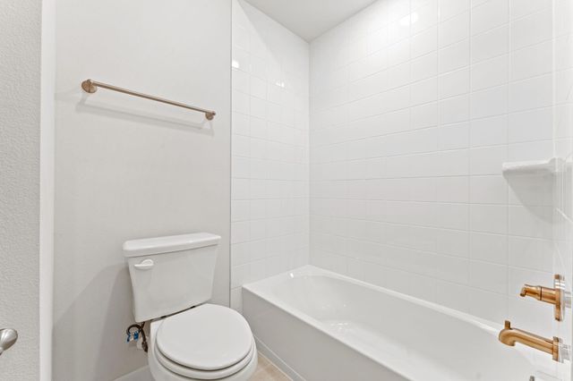 2616 La Cala Drive, Grand Prairie, TX 75054