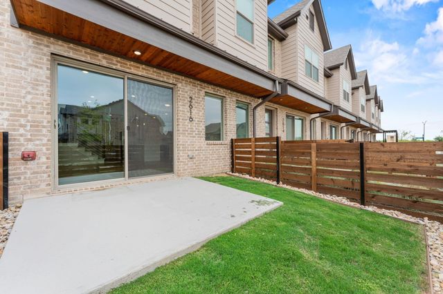 2616 La Cala Drive, Grand Prairie, TX 75054