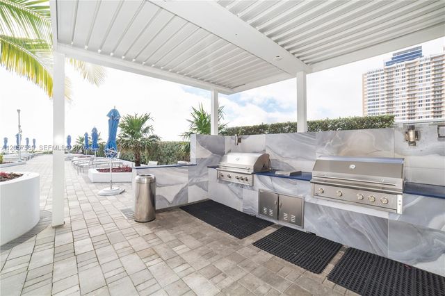 1904 S Ocean Dr 1803, Hallandale Beach, FL 33009