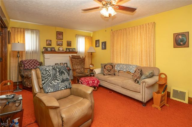 817 19th Street NW, Canton, OH 44709