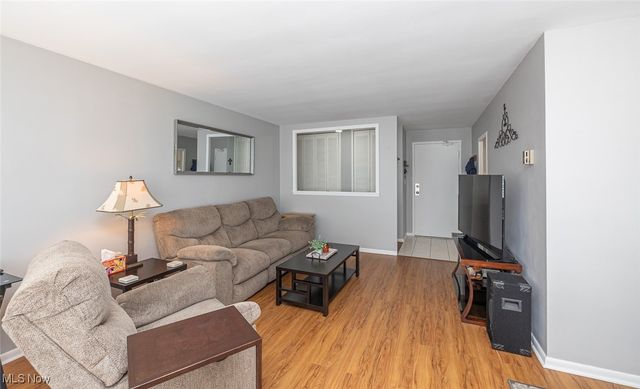 12520 Edgewater Drive 1609, Lakewood, OH 44107