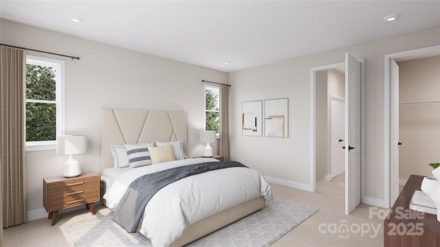 808 Flintside Lane, Charlotte, NC 28217