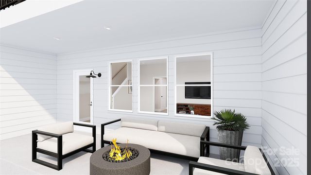808 Flintside Lane, Charlotte, NC 28217
