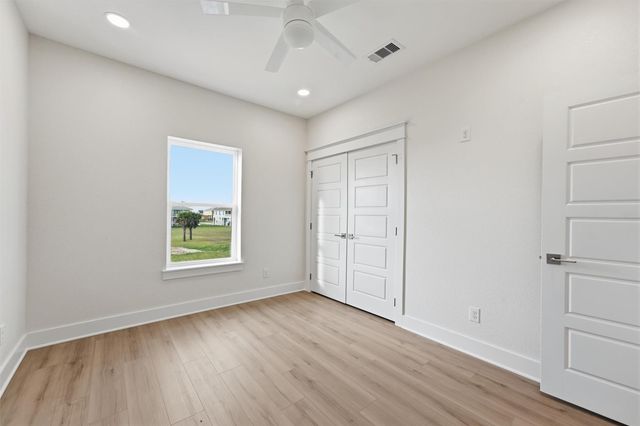 18618 Shaman Drive, Galveston, TX 77554