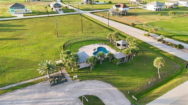 18618 Shaman Drive, Galveston, TX 77554