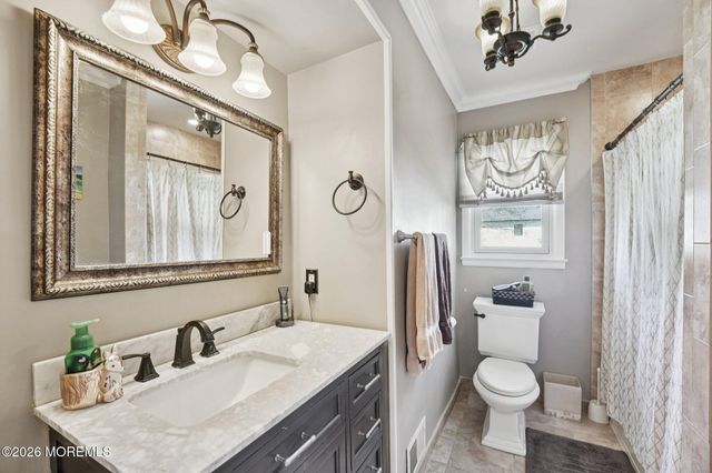 676 Rutgers Place, Paramus, NJ 07652