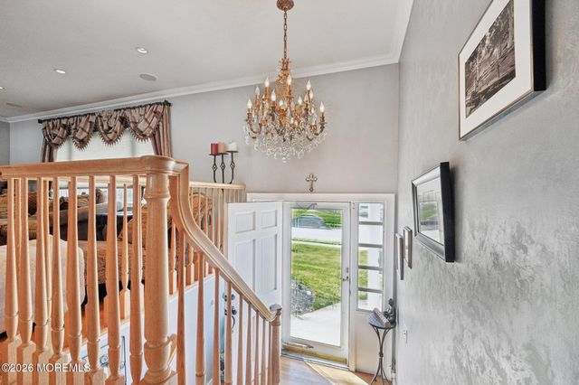 676 Rutgers Place, Paramus, NJ 07652